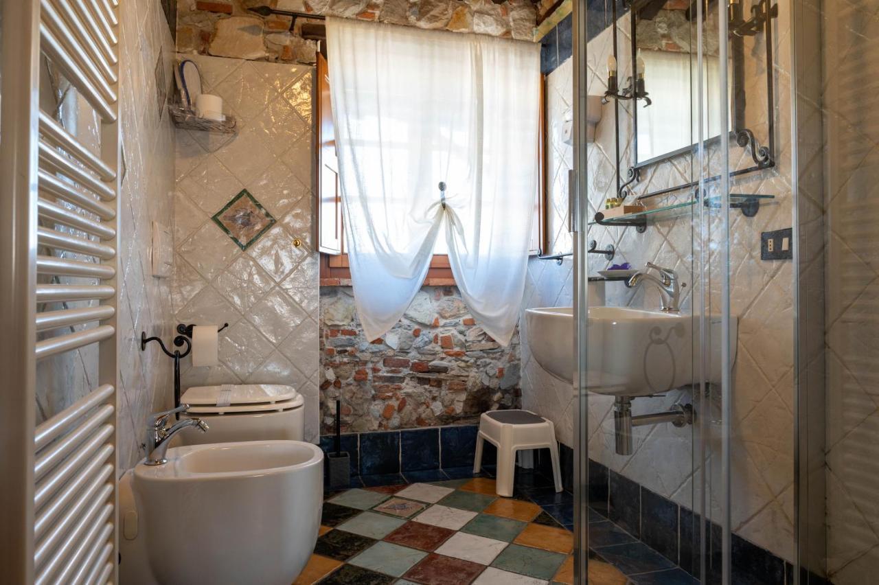 Luxury Corte Di Re Artu Лука Екстериор снимка