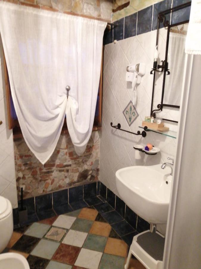 Luxury Corte Di Re Artu Лука Екстериор снимка