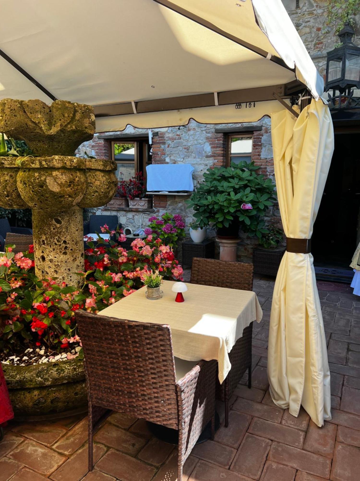 Luxury Corte Di Re Artu Лука Екстериор снимка